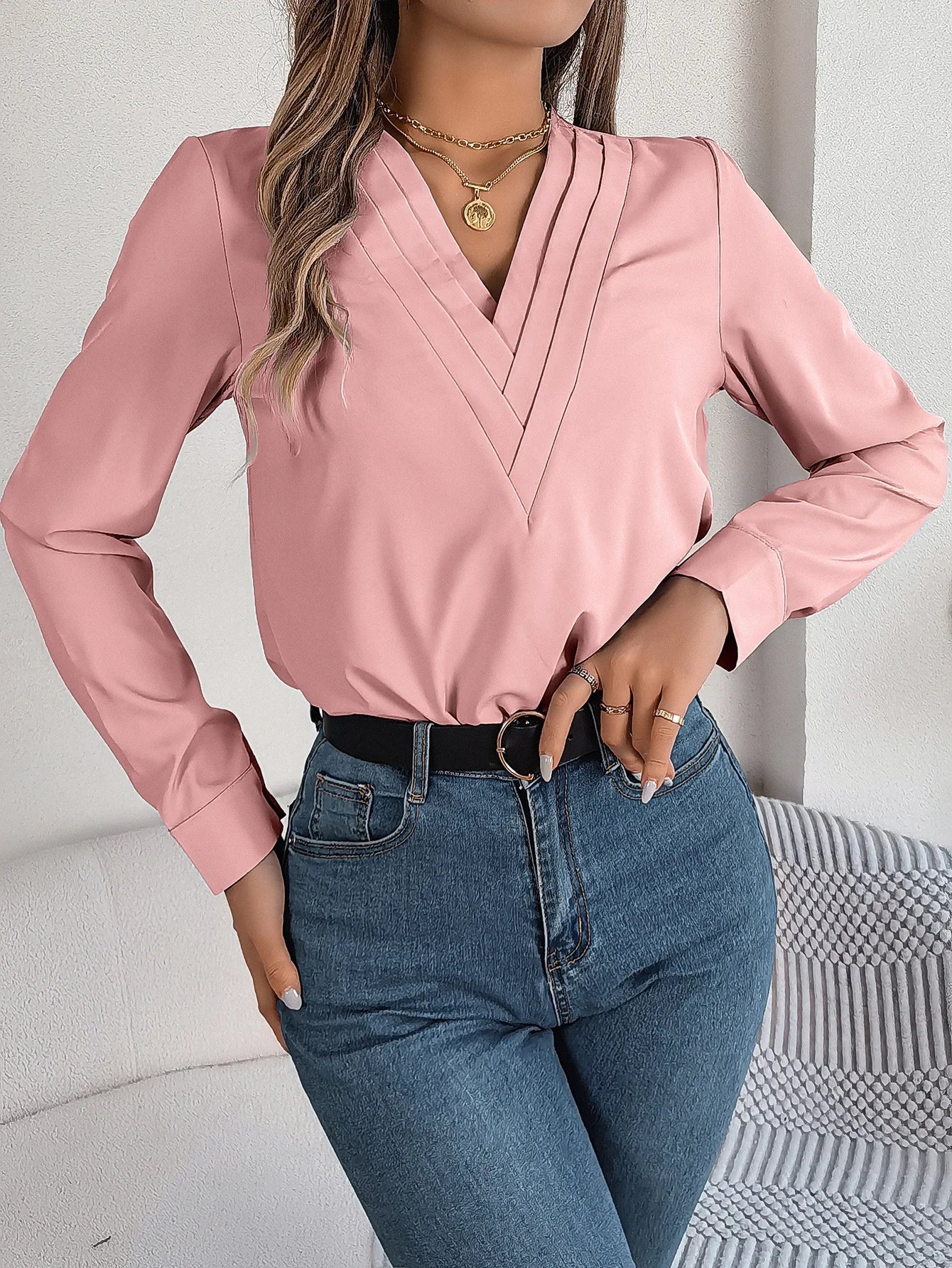 Chemisier slim col V Giada pour femme | Manches longues superposées 5