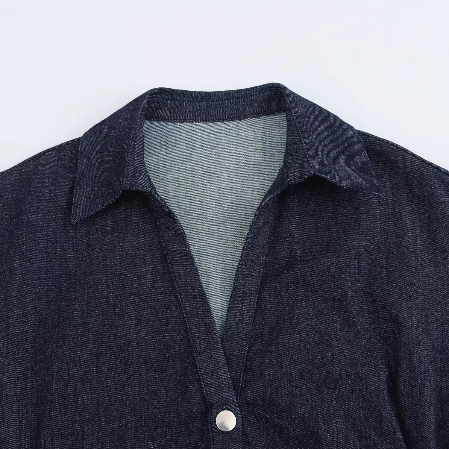 Robe midi ajustée en jean Daria | Ceinture plissée et fermeture éclair latérale 6