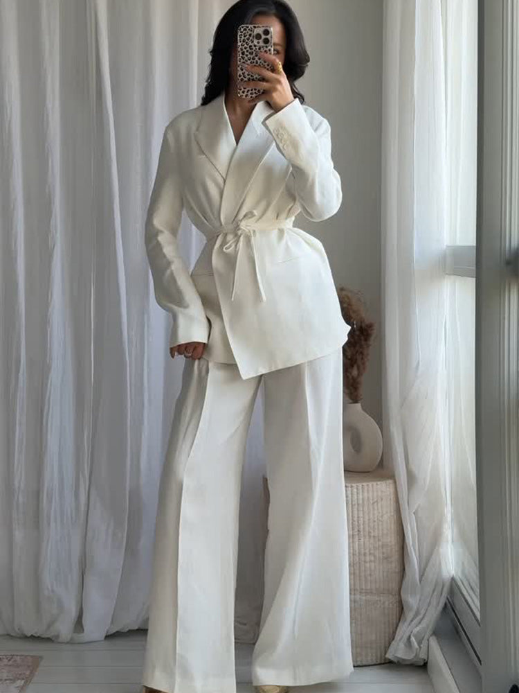 Tailleur à lacets Callista pour femme | Blazer à revers et pantalon taille haute 0