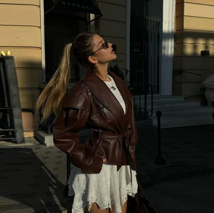 Veste en cuir à lacets Livara pour femme | Taille ajustée, col à revers 5